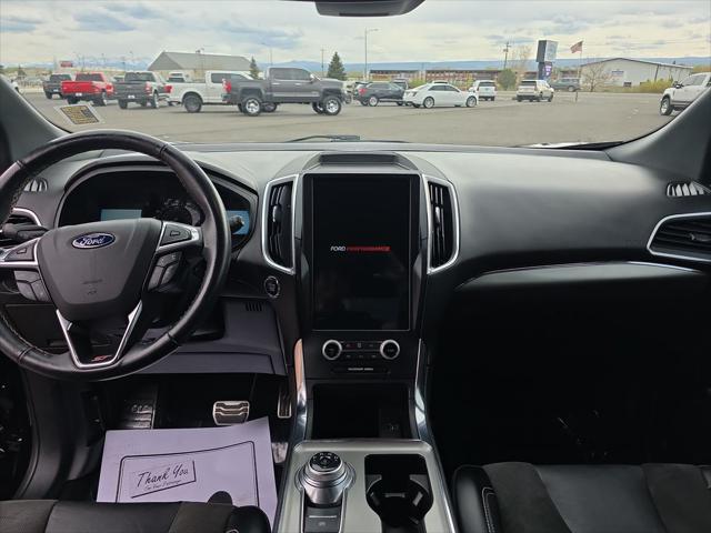 2022 Ford Edge ST
