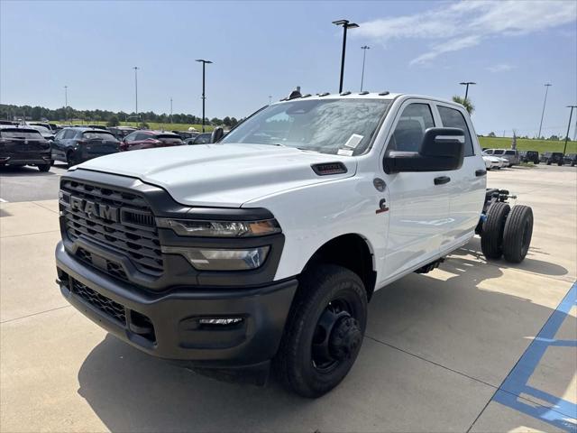 2026 RAM 3500 Chassis RAM 3500 TRADESMAN CREW CAB CHASSIS 4X4 60 CA