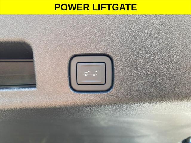 2026 GMC Acadia Denali FWD