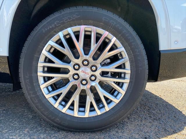 2026 GMC Acadia Denali FWD