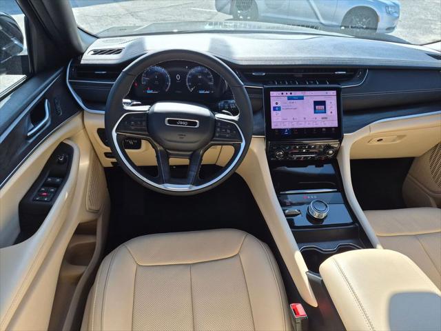 2025 Jeep Grand Cherokee L Limited 4x4