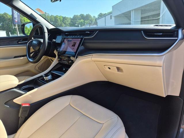 2025 Jeep Grand Cherokee L Limited 4x4