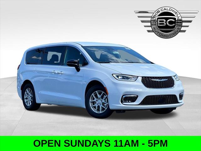 2026 Chrysler Pacifica Select for sale in Columbus, OH