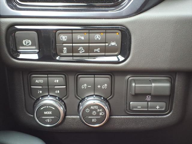 2026 GMC Yukon 4WD AT4