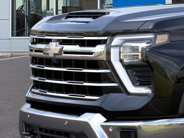 2026 Chevrolet Silverado 3500HD Crew Cab, Long Bed, LTZ Dual Rear Wheel, RWD