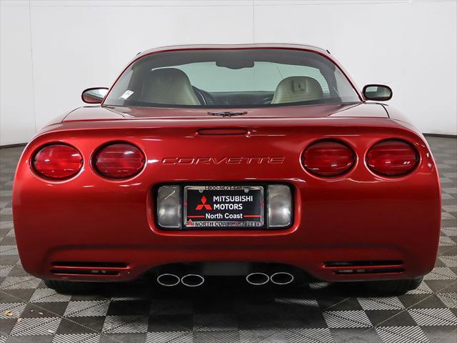 2004 Chevrolet Corvette Base