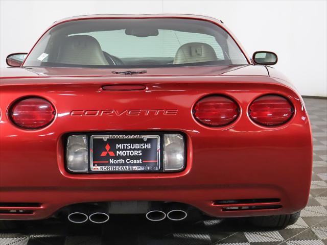2004 Chevrolet Corvette Base