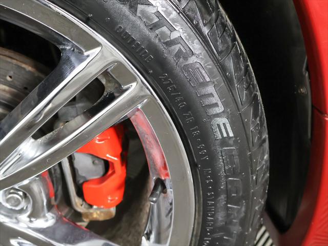 2004 Chevrolet Corvette Base