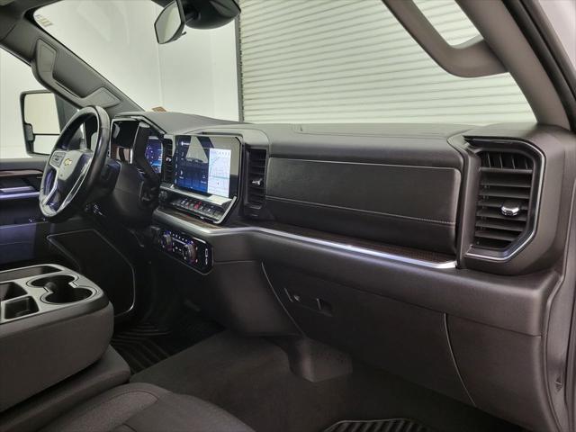 2025 Chevrolet Silverado 2500HD 4WD Crew Cab Standard Bed LT