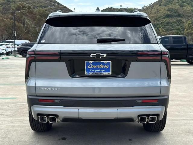 2026 Chevrolet Traverse FWD LT