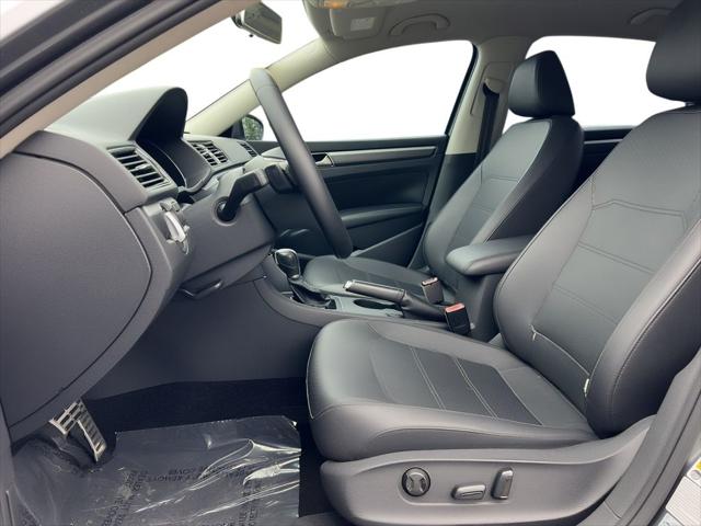 2017 Volkswagen Passat 1.8T R-Line