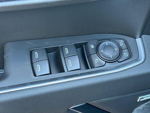2026 GMC Sierra 1500 Crew Cab, Short Bed, SLT, 4WD