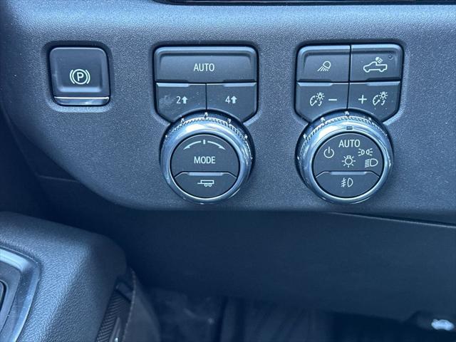 2026 GMC Sierra 1500 Crew Cab, Short Bed, SLT, 4WD