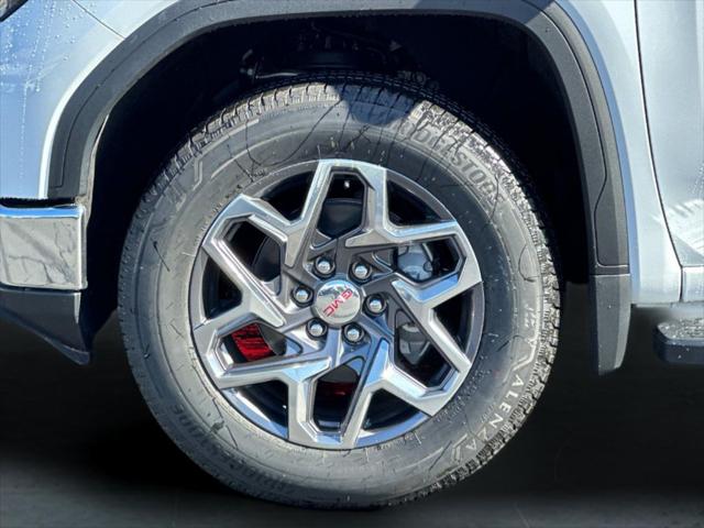 2026 GMC Sierra 1500 Crew Cab, Short Bed, SLT, 4WD