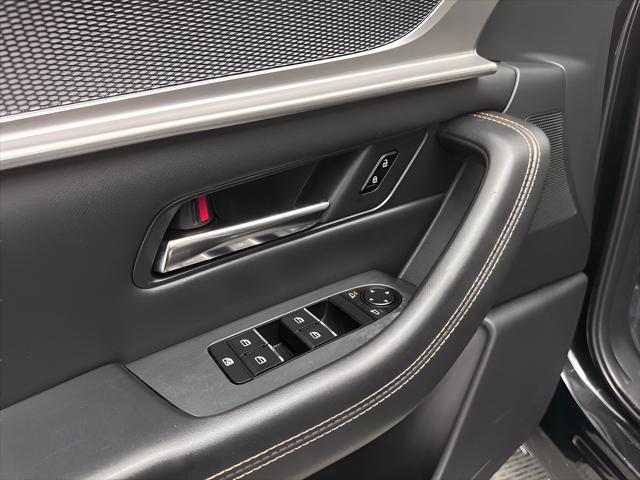2024 Mazda X-90 3.3 Turbo Preferred Plus