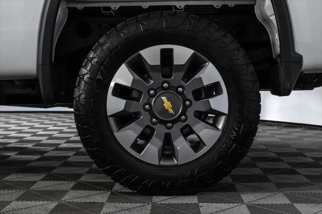 2021 Chevrolet Silverado 2500HD 4WD Crew Cab Long Bed Custom