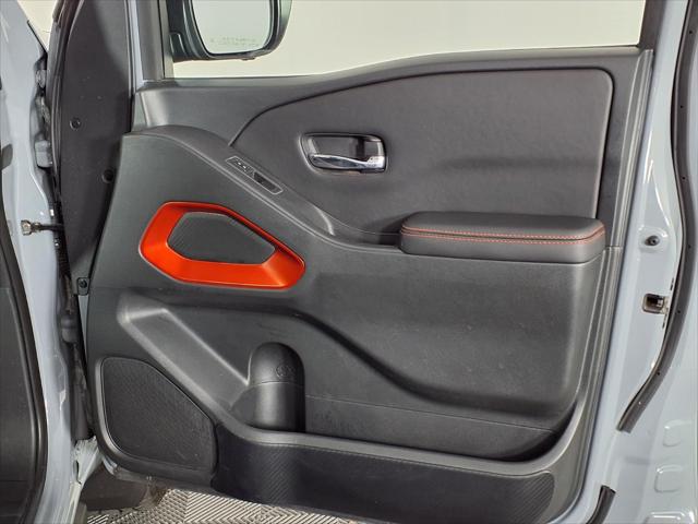 2023 Nissan Frontier Crew Cab PRO-4X 4x4