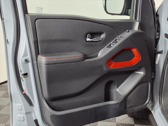 2023 Nissan Frontier Crew Cab PRO-4X 4x4
