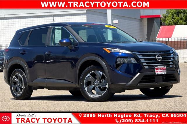 2025 Nissan Rogue SV AWD's photo