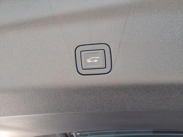 2026 GMC Yukon XL 4WD AT4 Ultimate