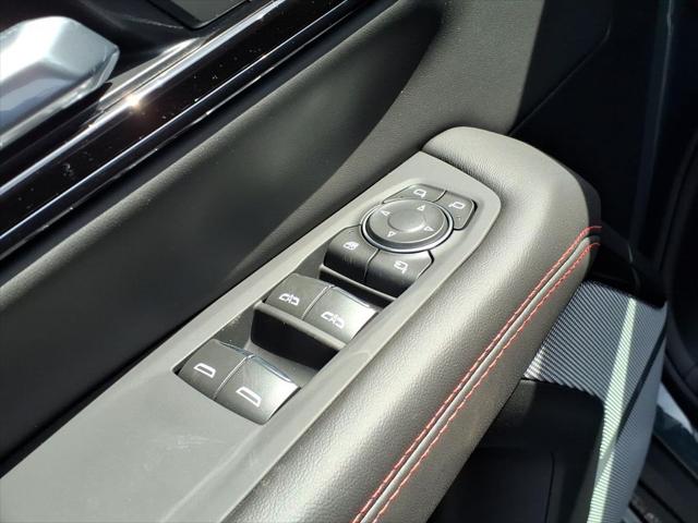2026 GMC Yukon XL 4WD AT4 Ultimate