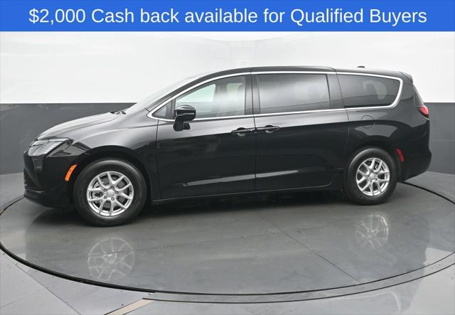 2027 Chrysler Pacifica PACIFICA SELECT