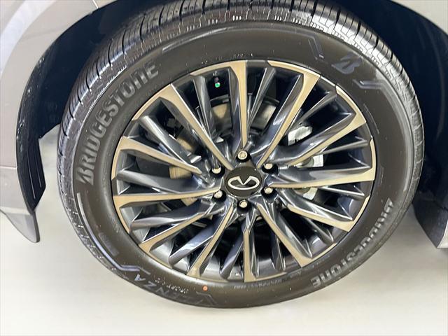 2026 INFINITI QX80 AUTOGRAPH AWD