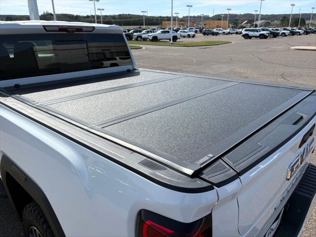 2020 GMC Sierra 2500HD 4WD Crew Cab Standard Bed AT4