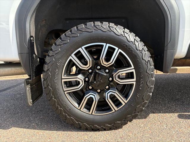 2020 GMC Sierra 2500HD 4WD Crew Cab Standard Bed AT4