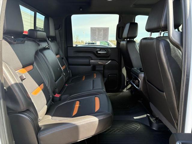 2020 GMC Sierra 2500HD 4WD Crew Cab Standard Bed AT4