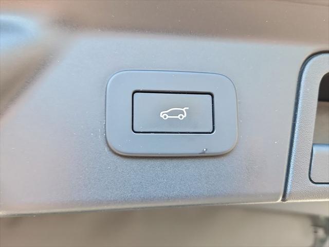 2023 Land Rover Range Rover Velar P340 R-Dynamic S MHEV