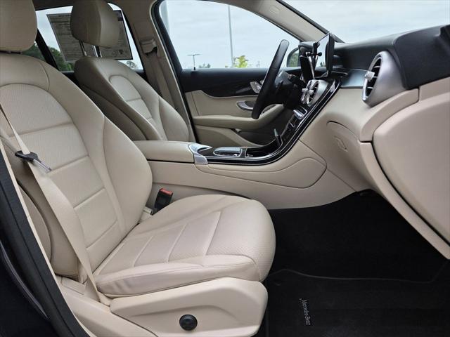 2022 Mercedes-Benz GLC SUV