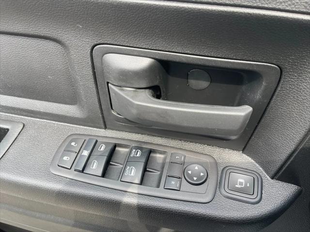 2024 Ram 3500 Tradesman Crew Cab 4x4 8' Box