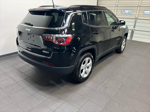 2018 Jeep Compass Latitude 4x4 2018 Jeep Compass Latitude 4x4