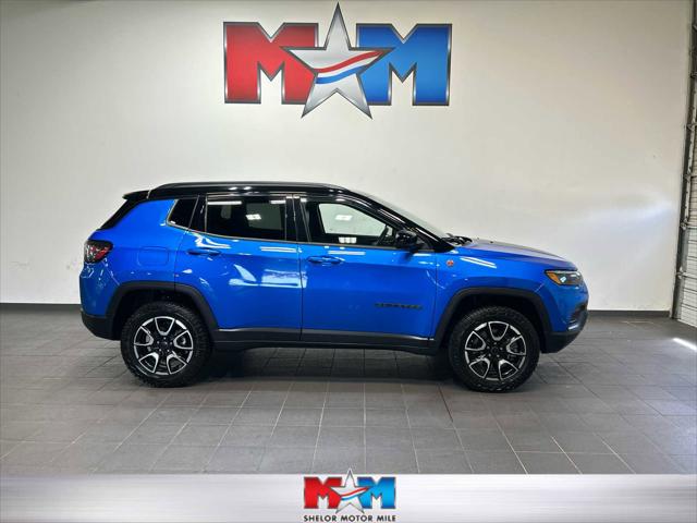 2025 Jeep Compass Trailhawk 4x4