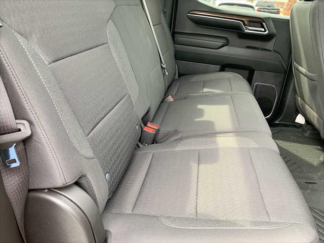 2023 Chevrolet Silverado 1500 4WD Crew Cab Short Bed RST
