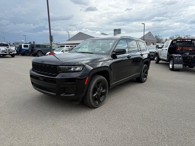 2023 Jeep Grand Cherokee L Altitude 4x4