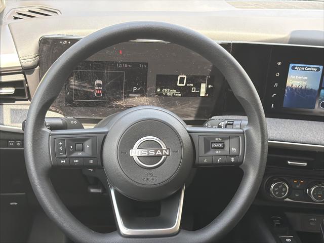 2025 Nissan Kicks SV FWD