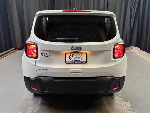 2023 Jeep Renegade Latitude 4x4