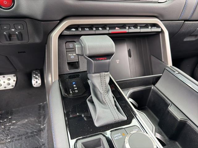 2026 Toyota Tundra Platinum Hybrid CrewMax 5.5' Bed