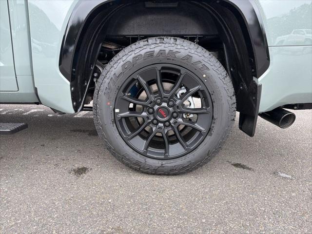 2026 Toyota Tundra Platinum Hybrid CrewMax 5.5' Bed