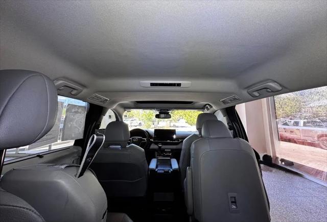 2025 Toyota Sienna XLE