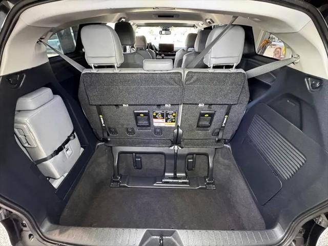 2025 Toyota Sienna XLE