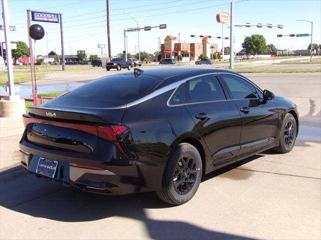 2026 Kia K5 LXS