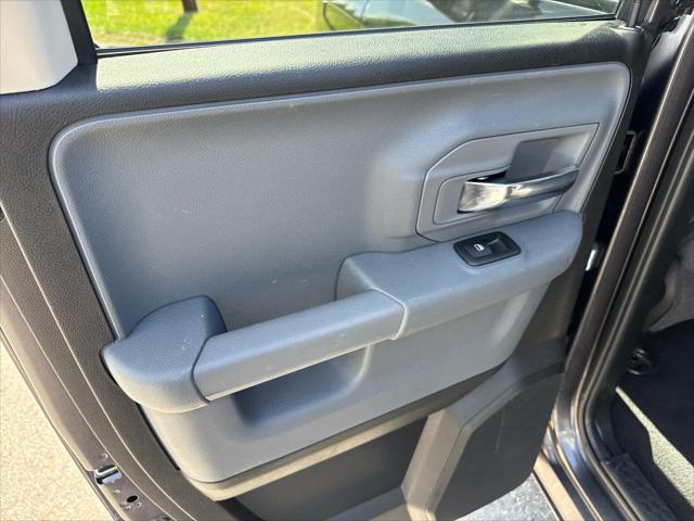 2024 Ram 1500 Classic SLT Quad Cab 4x4 6'4" Box