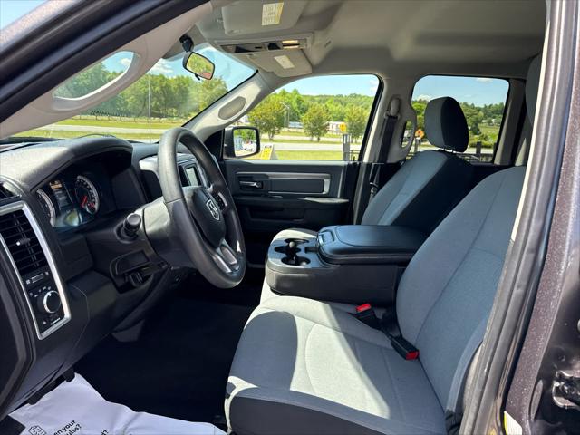 2024 Ram 1500 Classic SLT Quad Cab 4x4 6'4" Box