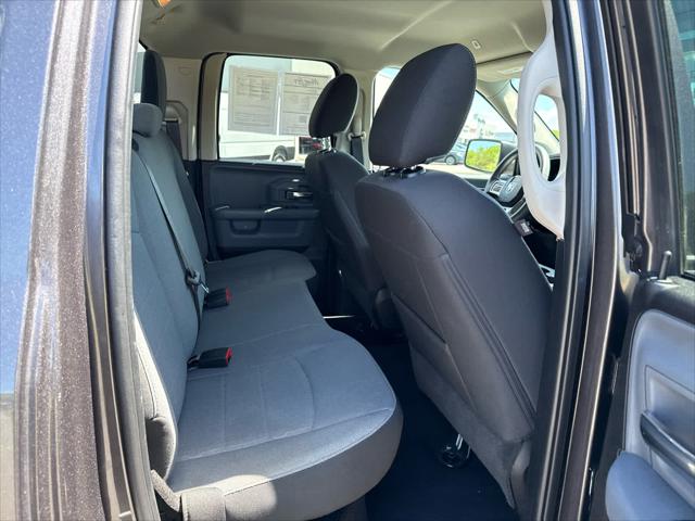 2024 Ram 1500 Classic SLT Quad Cab 4x4 6'4" Box