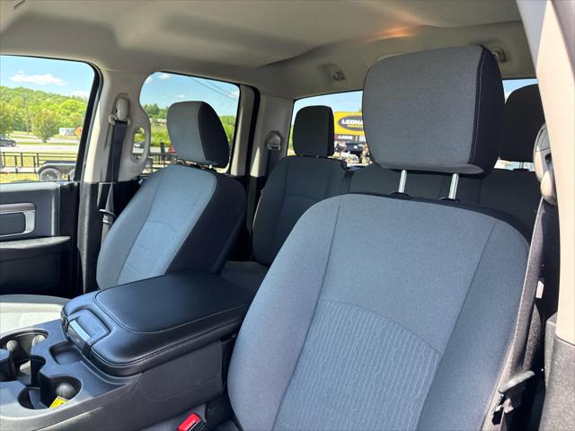 2024 Ram 1500 Classic SLT Quad Cab 4x4 6'4" Box