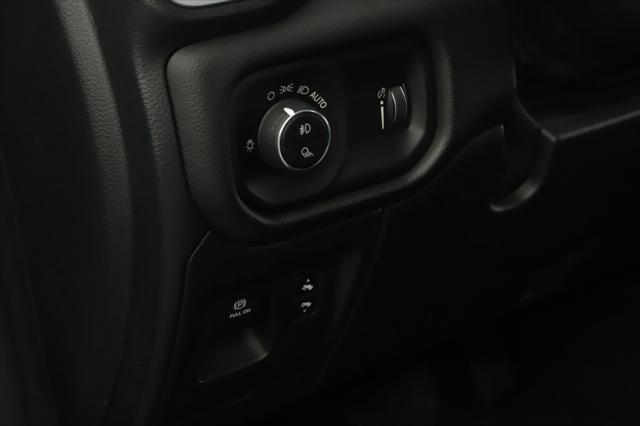2023 Ram 1500 Big Horn Crew Cab 4x4 5'7" Box