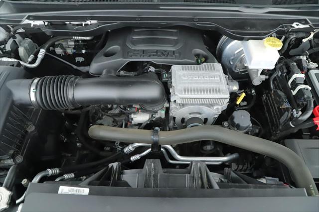 2023 Ram 1500 Big Horn Crew Cab 4x4 5'7" Box